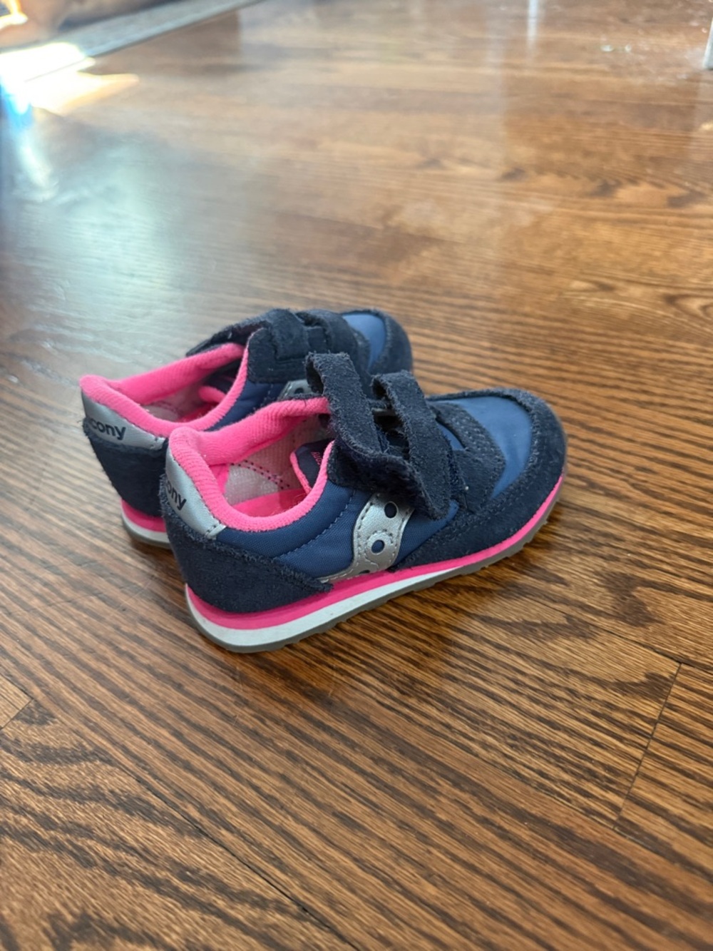Saucony Toddler Navy and Pink Velcro Sneakers